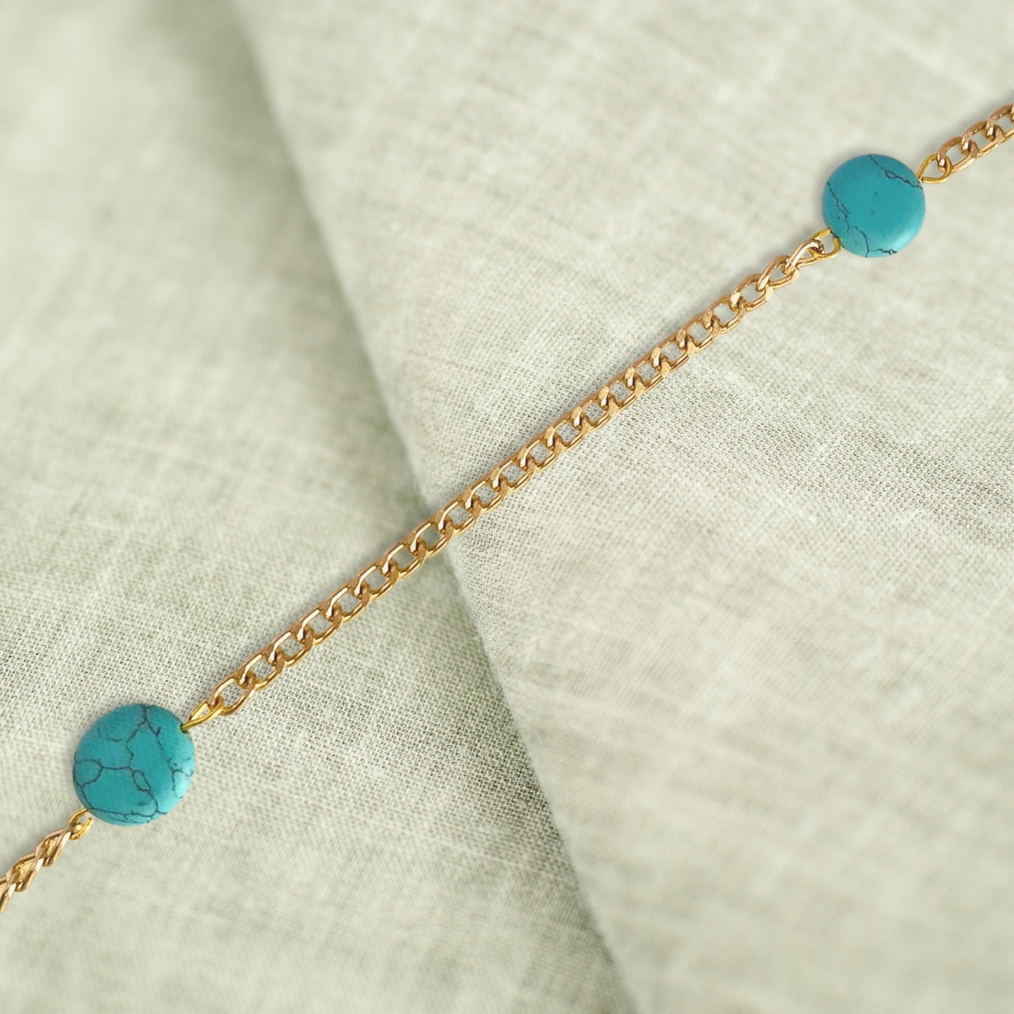 Turquoise Stone Gold Curb Chain Necklace